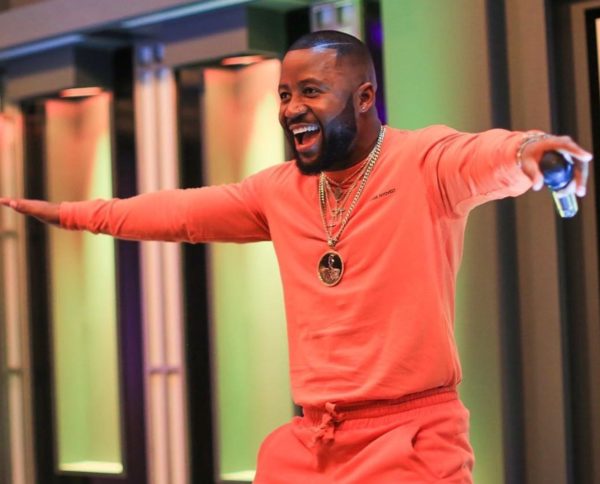 Cassper Nyovest Under Fire For Selling Tracksuits For R1500 Fakaza News 