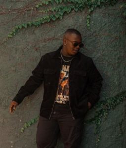 Loyiso Gijana dedicates song, 'dream about you' to grandparents