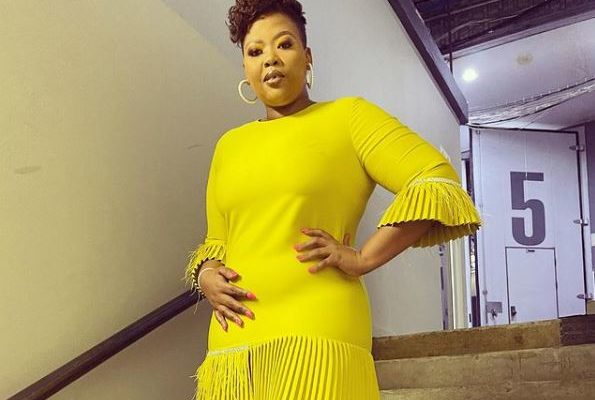 Anele Mdoda Flaunts New Hairstyle - Photos | Fakaza News